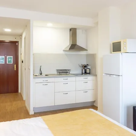 Estudio Con Piscina Apartment *